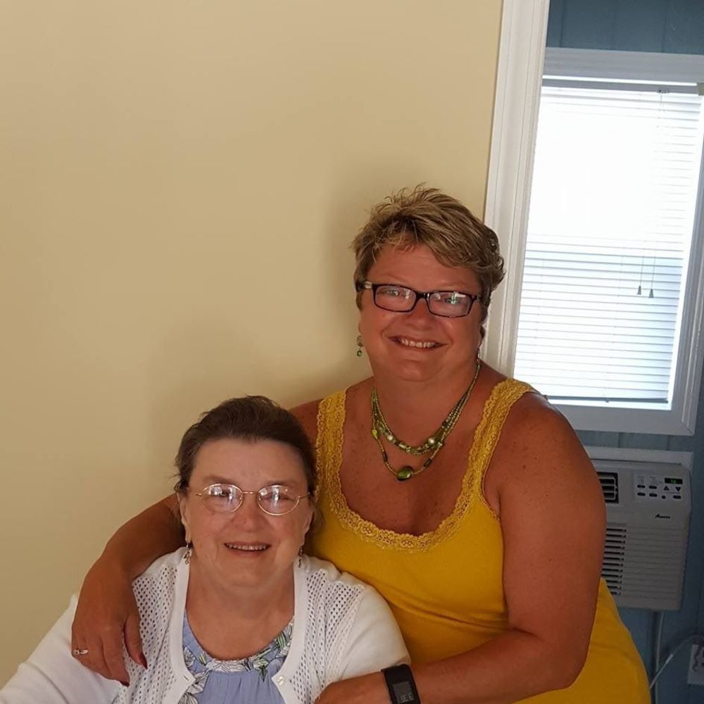 Meet your Posher, Lisa